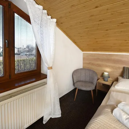 Martina بوبراد