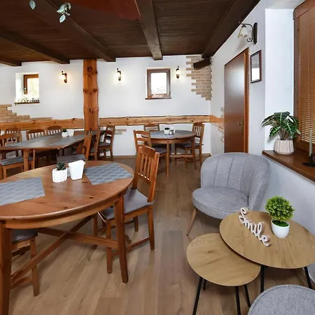 بيت ضيافة Martina بوبراد