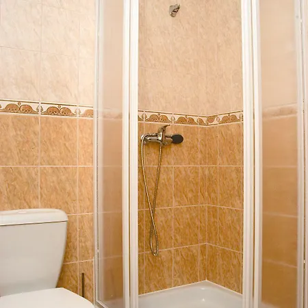 Martina 3* بوبراد