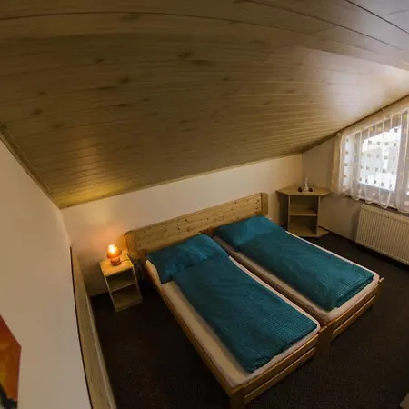 بيت ضيافة Martina بوبراد